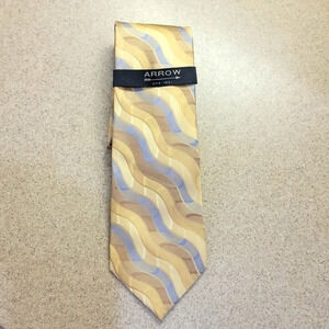 NWT - MEN'S ARROW‎ TIE 3-3/8" WIDE